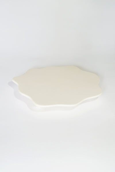 WAVY PEDESTAL