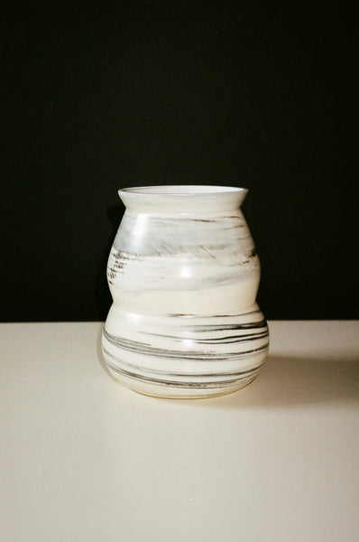 ABYSS VASE