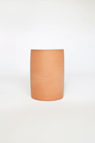 LARGE SIMPLE TERRACOTTA CUP